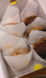 �����������́�